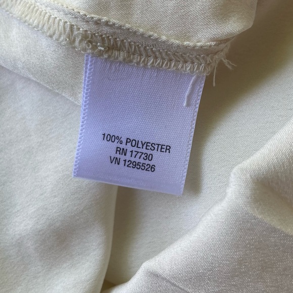 Converse One Star White and Black Blouse - Picture 7 of 7